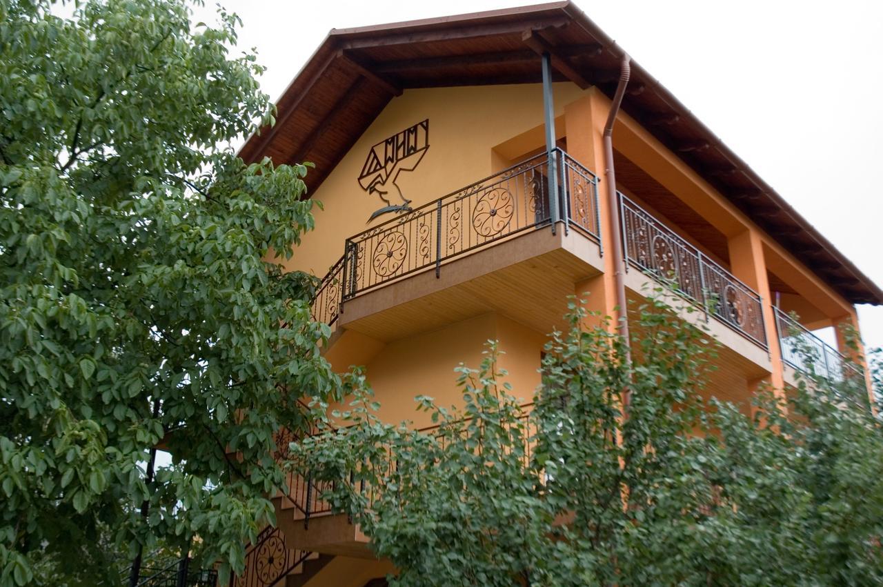 Hotel Turul Berehowo Zewnętrze zdjęcie